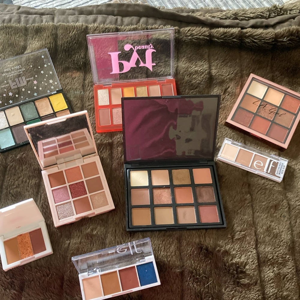 7 Brand New Eyeshadow Palettes!